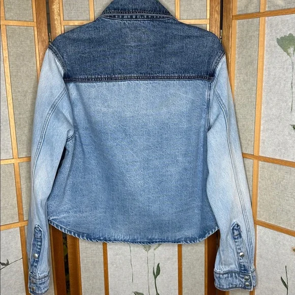 BLANK NYC Two-tone Cropped Denim Jean Jacket Size Large - Picture 7 of 12